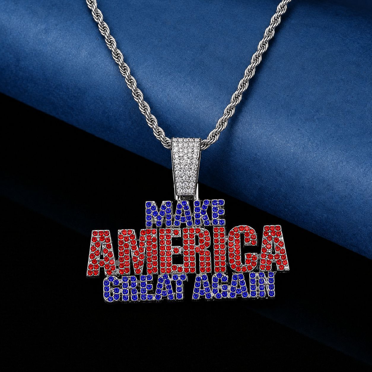 Amazon venta caliente Europa y América Hip Hop accesorios para hombres dominantes llenos de diamantes MAKE AMERICA colgante de letras cadena cubana