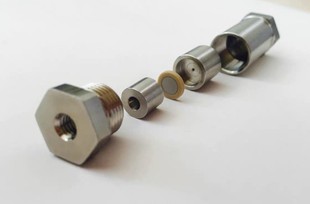 Һ��ɫ�V�ھ��^�V�� ��Y��VƬ �u�򰲽݂�waters��ǰ�^�V HPLC