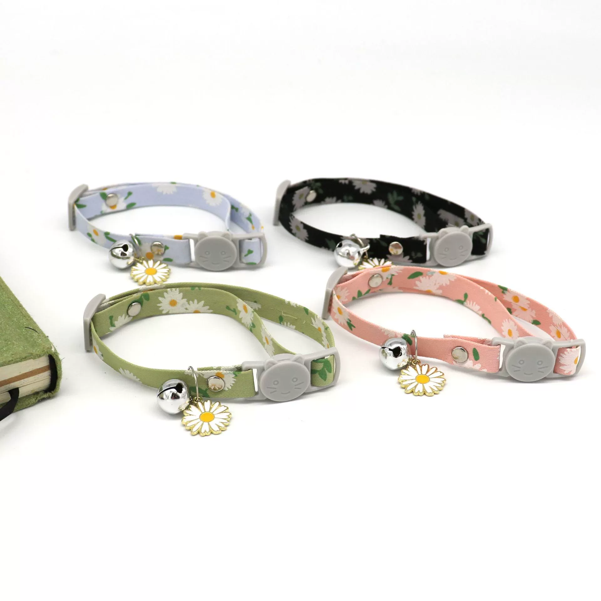 Amazon Cross Border Товары для домашних животных Оптовая Украшение для домашних животных Воротник Аксессуары для домашних животных Кошачий воротник Ромашка