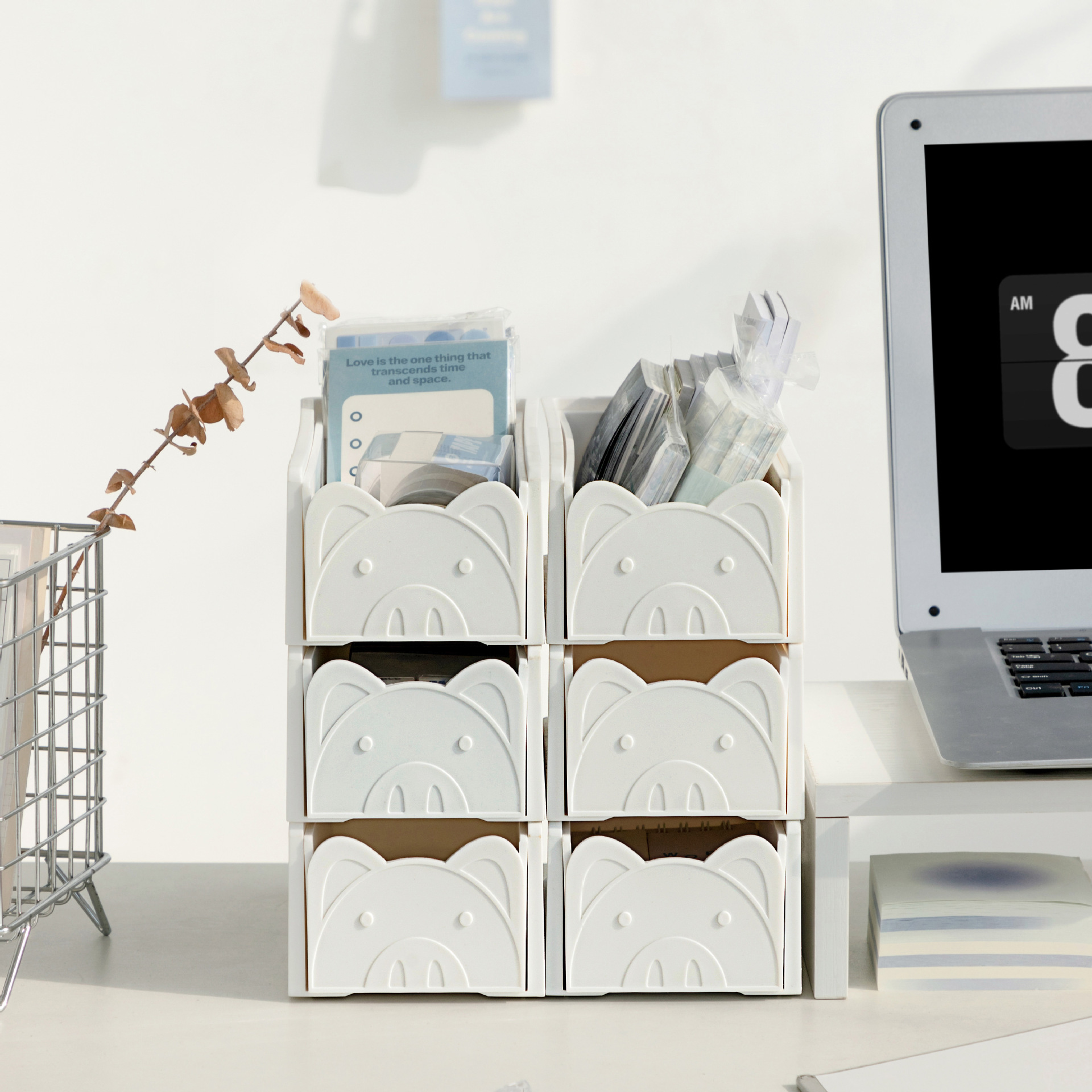 Se puede superponer la Caja de almacenamiento de escritorio de cajón, la Caja de almacenamiento de papelería de cajón, la Caja de almacenamiento de acabado de escritorio, la Caja de almacenamiento al por mayor.