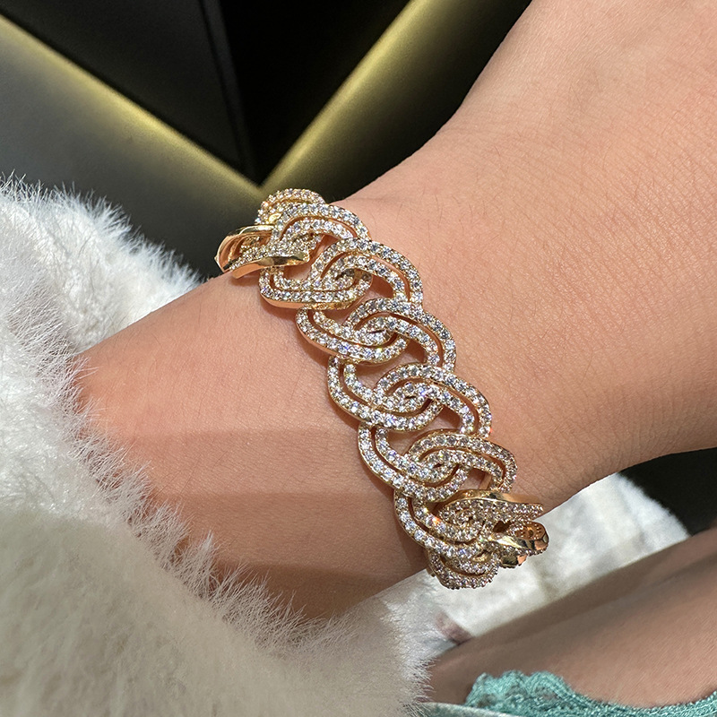 Golden bracelet