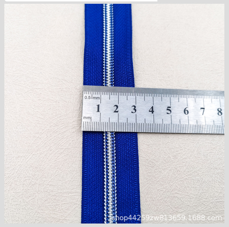尼龙银齿码装拉链_13.jpg
