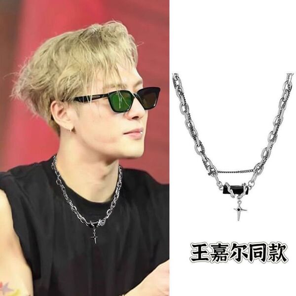 Brand necklace