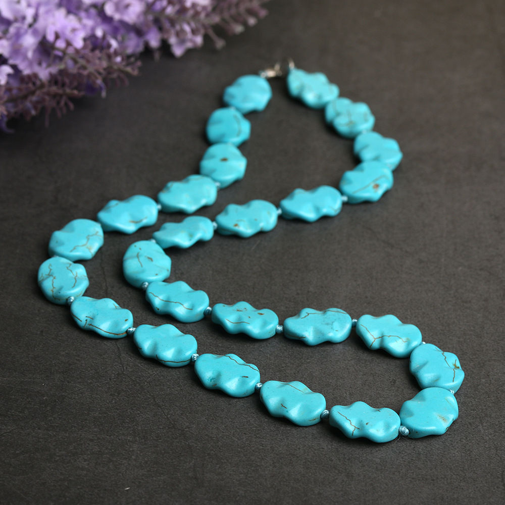 1 Piece Bohemian Irregular Oval Turquoise Necklace display picture 5