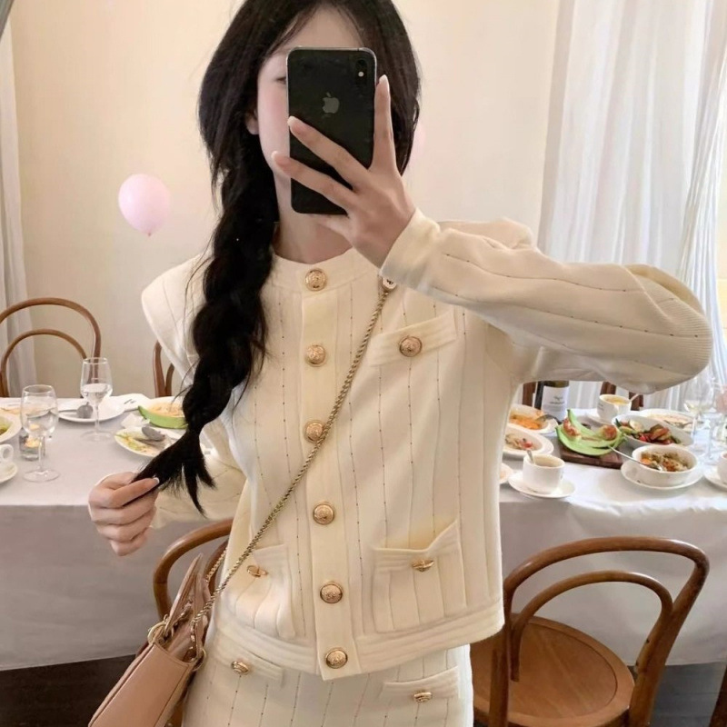 富家千金名媛针织套装女秋冬法式高级感小香风气质外套裙子两件套|undefined