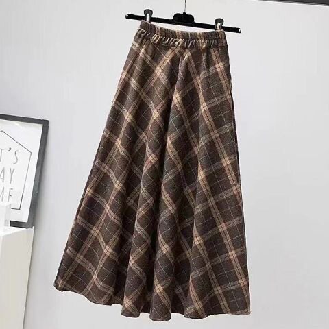 Spring and Autumn Plaid Skirt Women's Vintage New Arrival plus size Mid-Length A- Line Skirt Large Swing Skirt High Waist Slimming Long Skirt Trendy