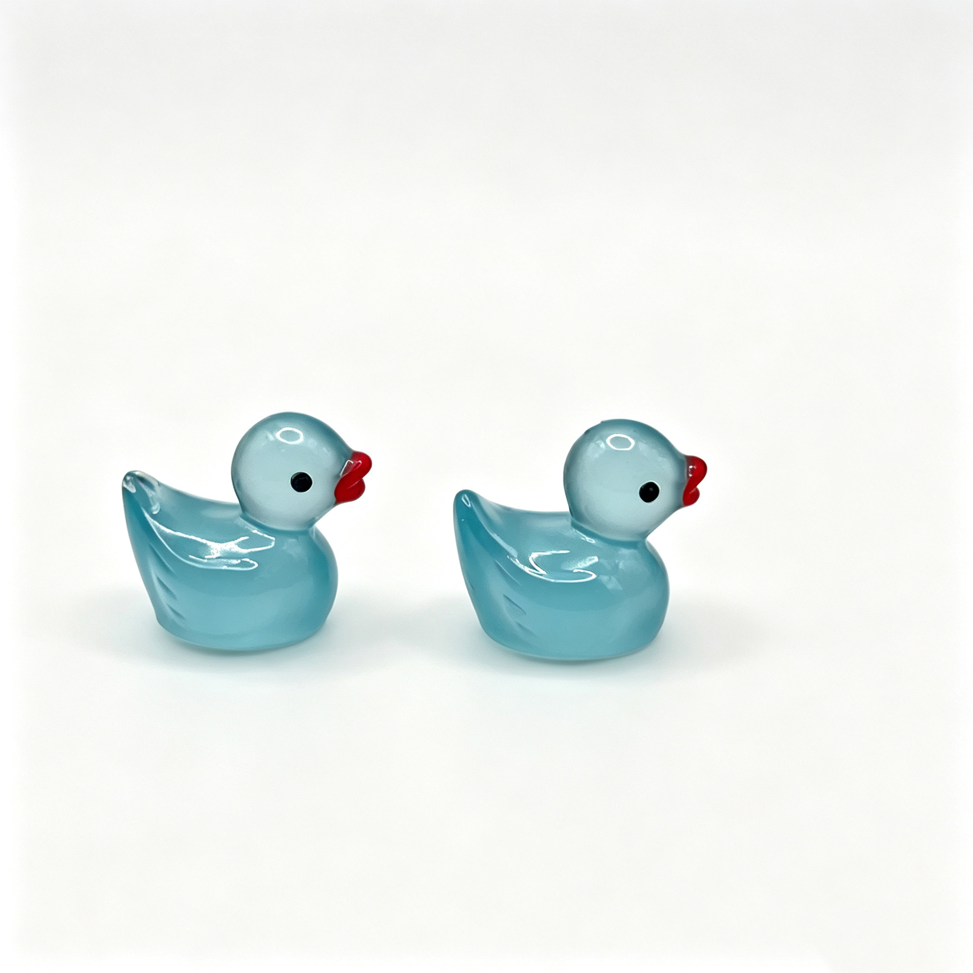 Mini pato luminoso, figura de animal colorida para niños, colgante de resina, micropaisaje, pequeño adorno de resina 3D. image 18