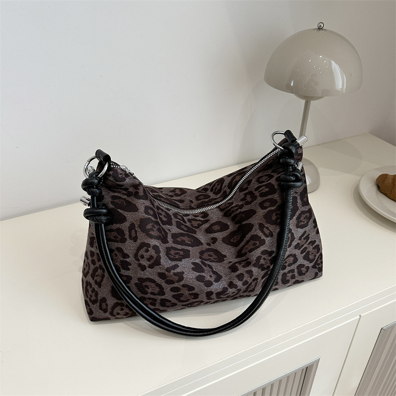 Bolsa de estilo retro para mujeres 2024 nueva moda de invierno estampado de leopardo de gran capacidad bolso de hombro para trabajar bolso de mujer