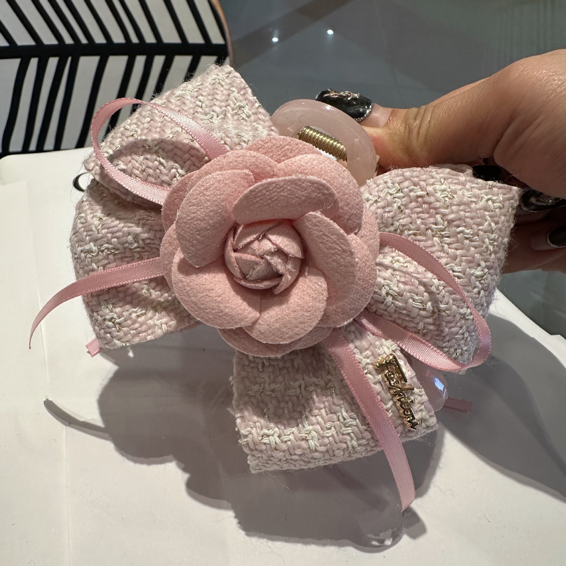 山茶花小香風發抓格子布藝蝴蝶結大號鯊魚夾盤發法式優雅韓國女