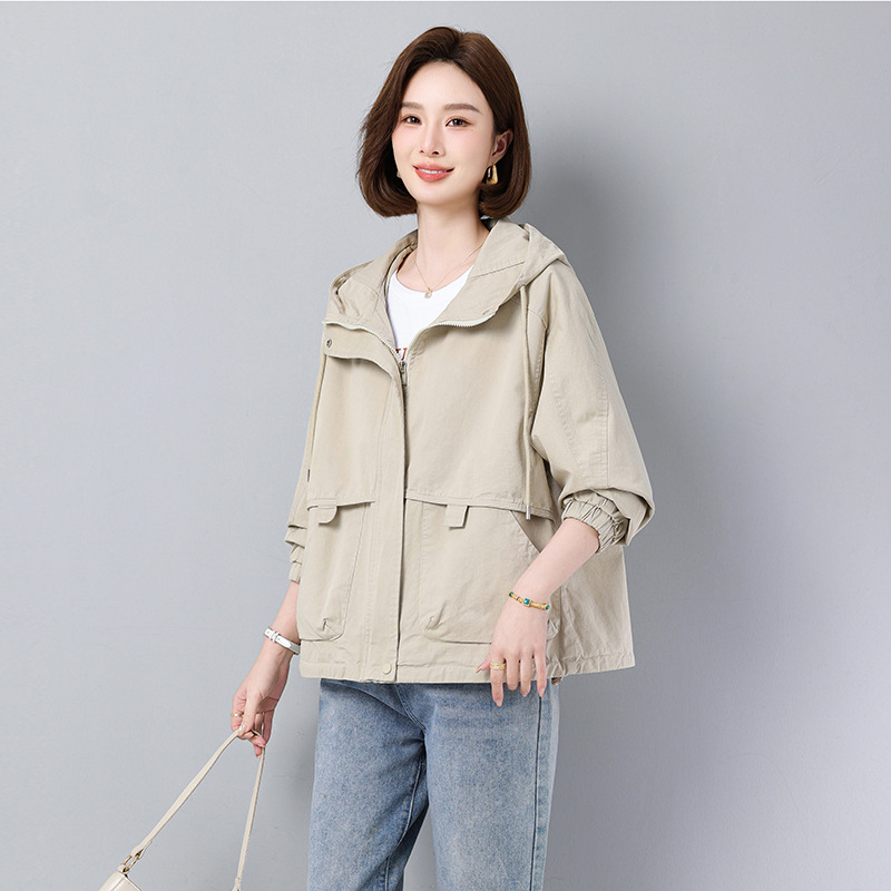 2025 Spring & Fall New Loose Casual Versatile Age-Reducing Style This Year's Popular Pure Cotton Hooded Windbreaker Short Jacket for Women