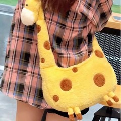 韓国版かわいいキリンのぬいぐるみのカバンの斜めショルダーバッグ森系ins日本の少女の心のショルダーバッグのプレゼント