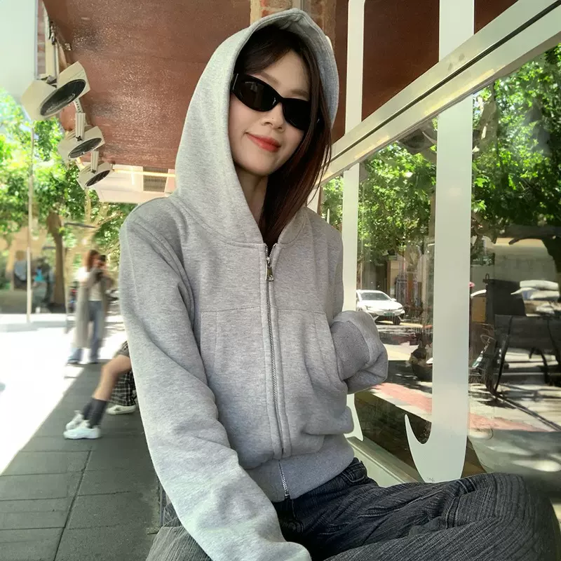 韩系小个子短款连帽卫衣外套女春秋2025新款休闲百搭开衫拉链上衣