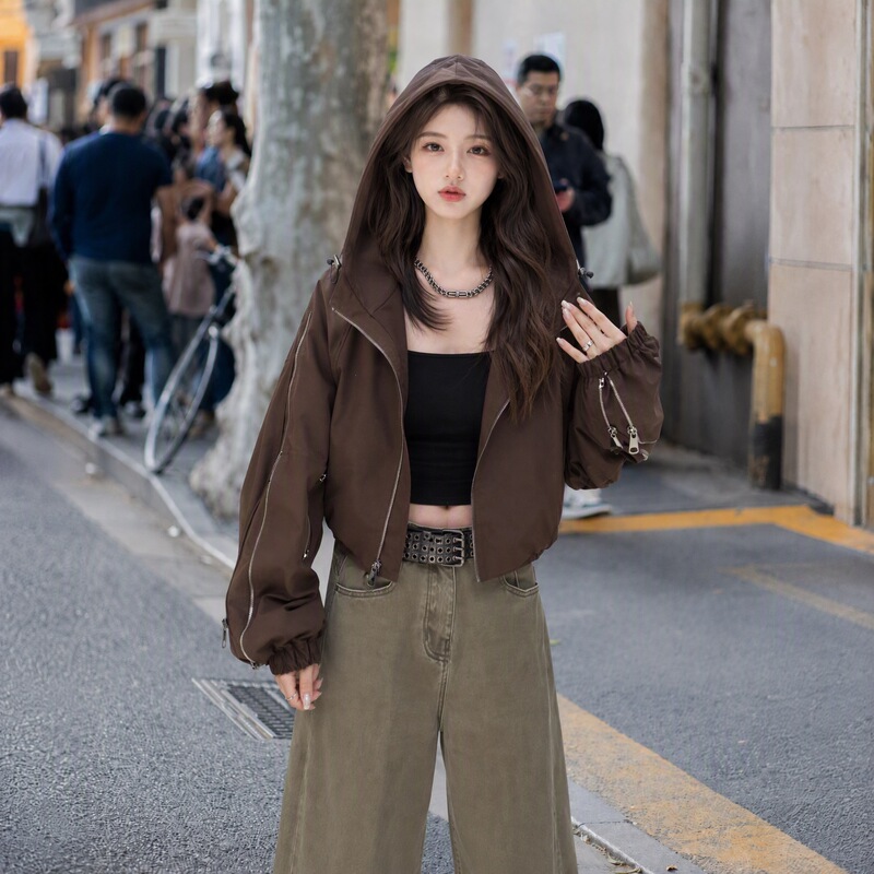 New autumn collection: stylish hooded jacket for women, short and loose fit, slimming effect, age-reducing design, versatile, windproof, fashionable, and casual