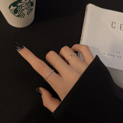 ins fashion internet celebrity same set wavy temperament simple ring female Korean version new design index finger ring 