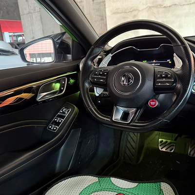 Car ambient: Panel (Dashboard) işıqlandırması