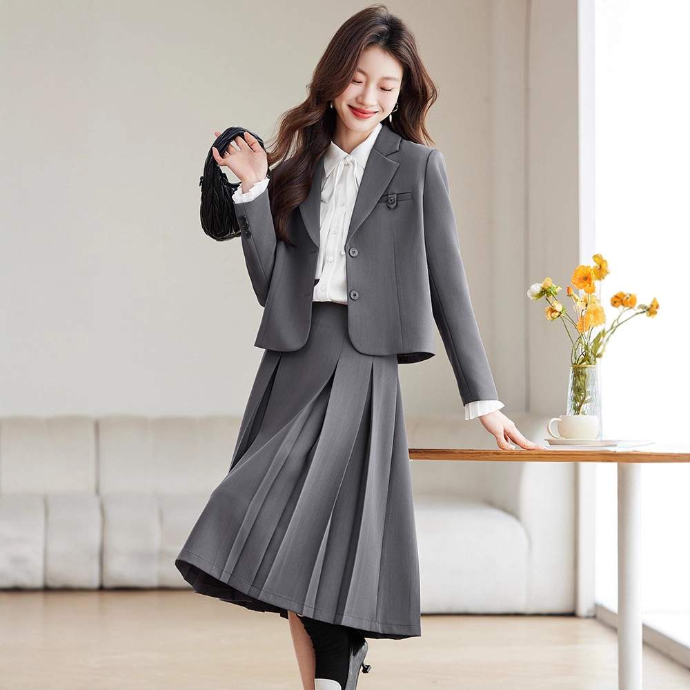 College Style Blazer for Women, Spring 2026 New Style, Petite, High-End Suit with Skirt, Two-Piece Set