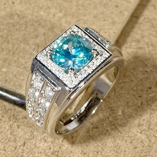 Luxurious open-plated PT950 platinum eight hearts and eight arrows blue-green zircon moissanite full diamond men's ring