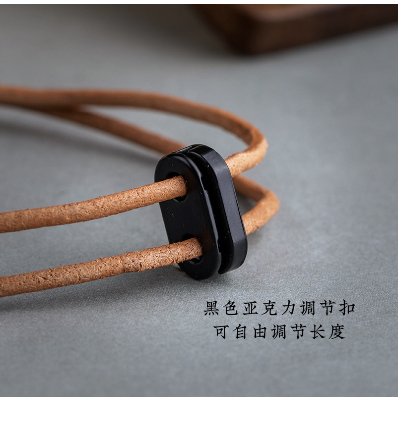 Walnut Wood Peace Sign Car Pendant with a High-End Feel, Female Car Hanging Ornament, Rearview Mirror Car Pendant Gift