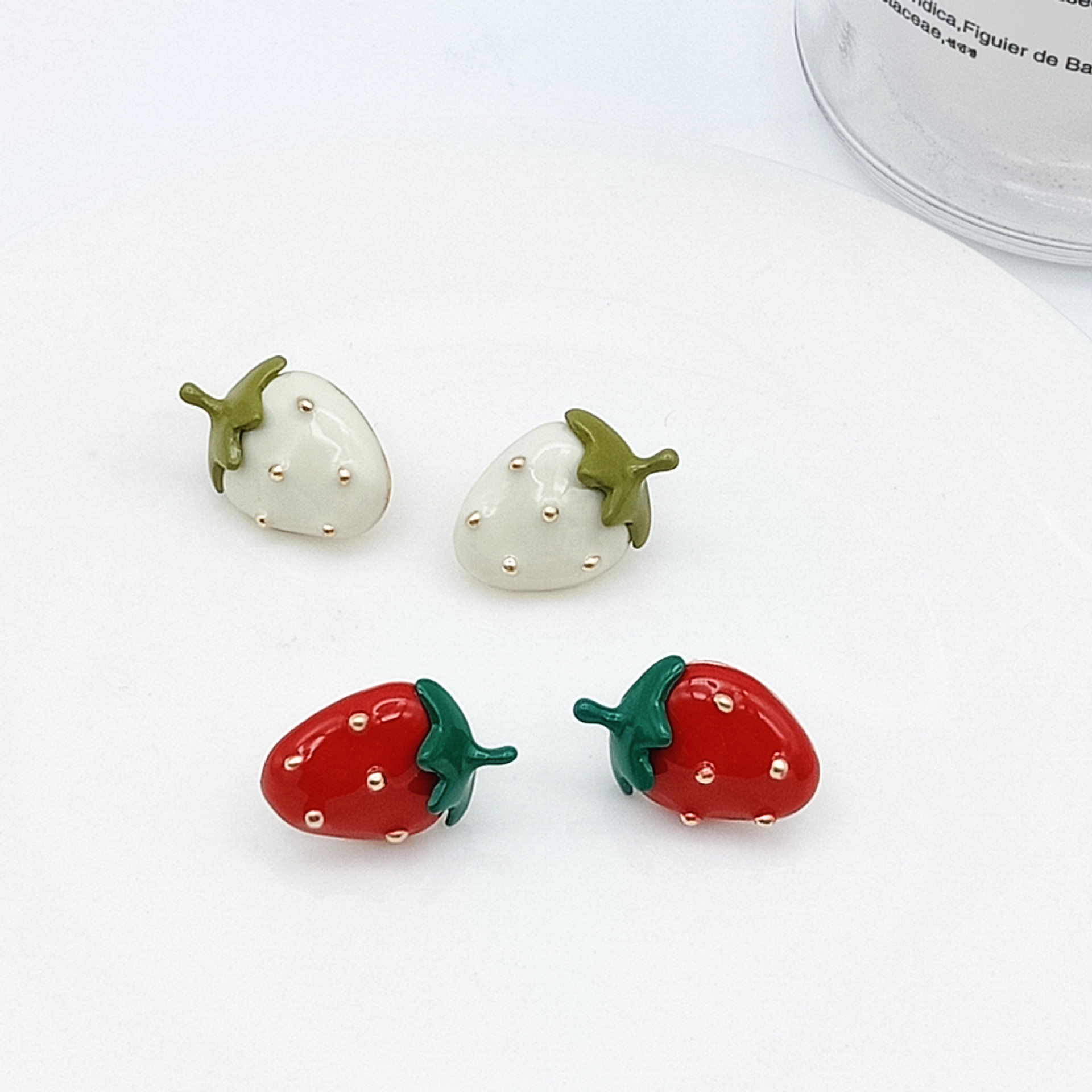 1 Pair Simple Style Fruit Alloy Enamel Women's Ear Studs display picture 1