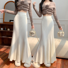 包臀针织裙女秋冬2025新款修身鱼尾长裙子坑条高腰加厚a字半身裙