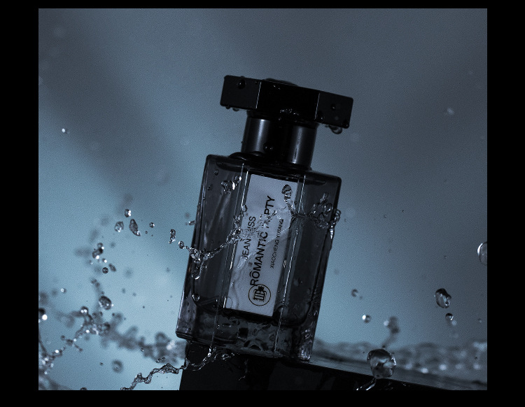 Petite ville Yixiang New Underworld Road parfum de bois durable pour femmes parfum pour hommes 50ML_voghion.com