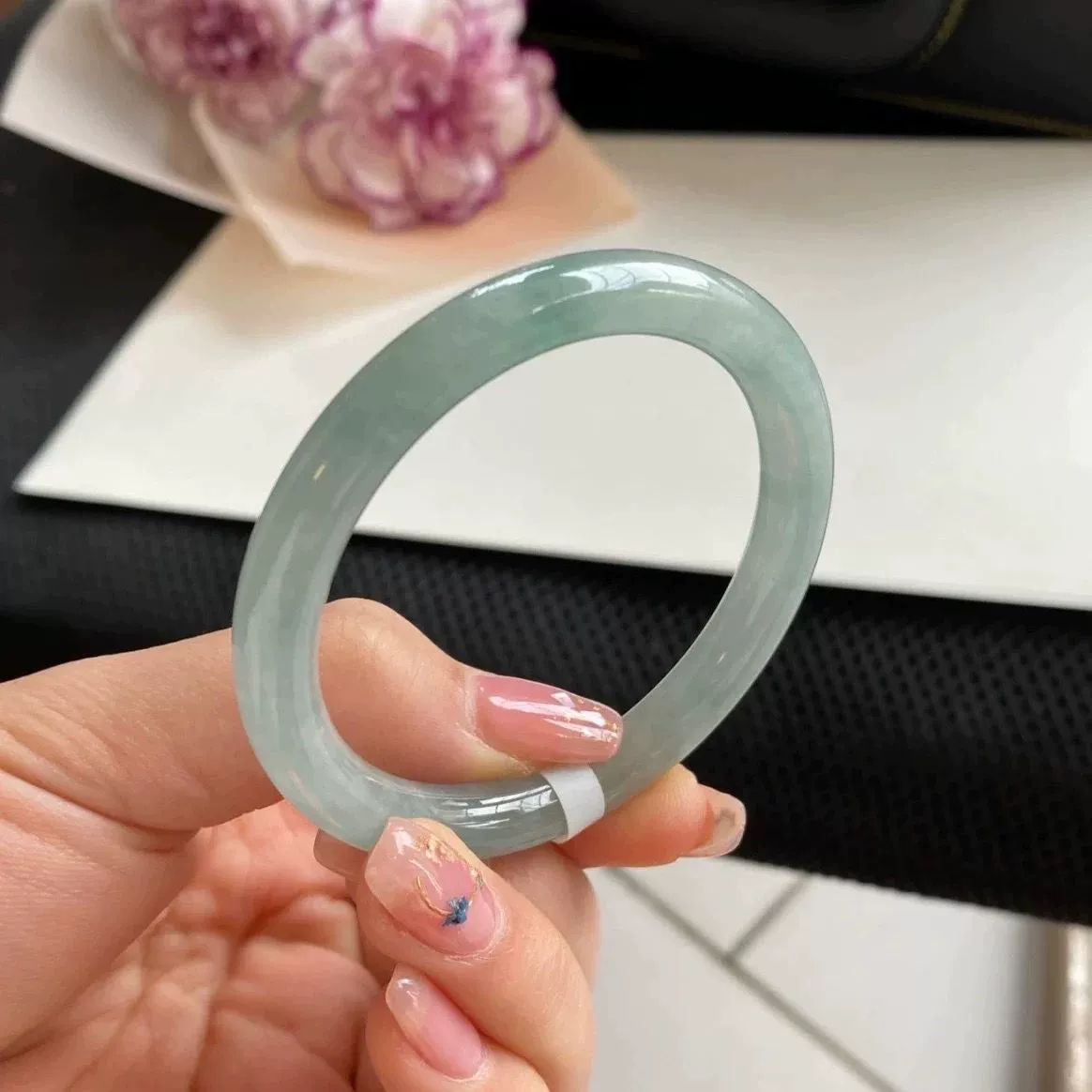 Бирма Обработка Изумрудный браслет Светло-зеленый Изумрудный цвет тонкая круглая полоска Красавицы браслет Ding-Bang браслет для мамы