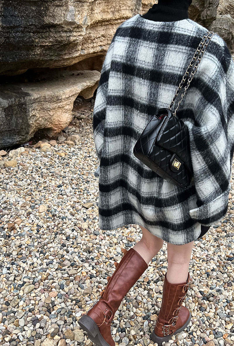 0E8E952F-5E3D-4507-B20D-387220