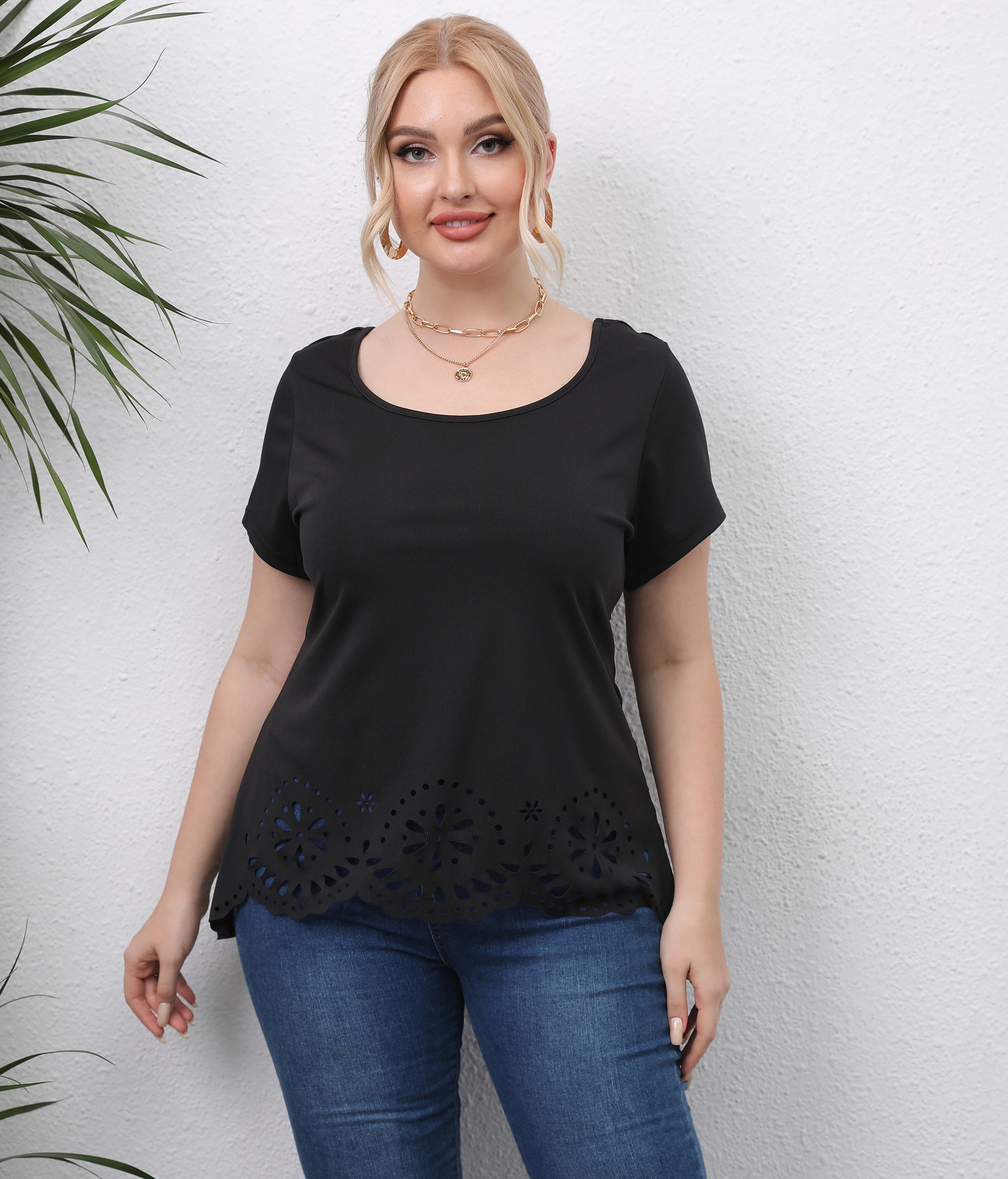 plus size round neck hollow short-sleeved solid color T-shirt NSOY125436