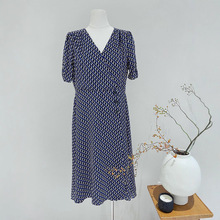 短袖真丝连衣裙女2025春夏新款V领收腰双绉印花100%桑蚕丝裙子