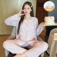 ���؉|�ﶬ�Ӻ�½qŮ��˯�����Ҿӷ���ů�r���n����⴩�ɼ���