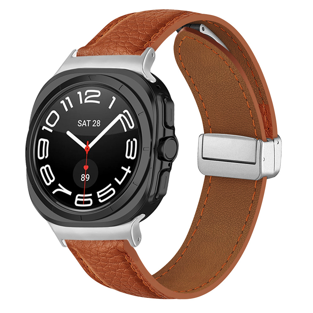 Aplicable para Samsung galaxywatch7ultra47MM reloj inteligente correa de lichi pu pulsera de succión magnética pulsera ultra