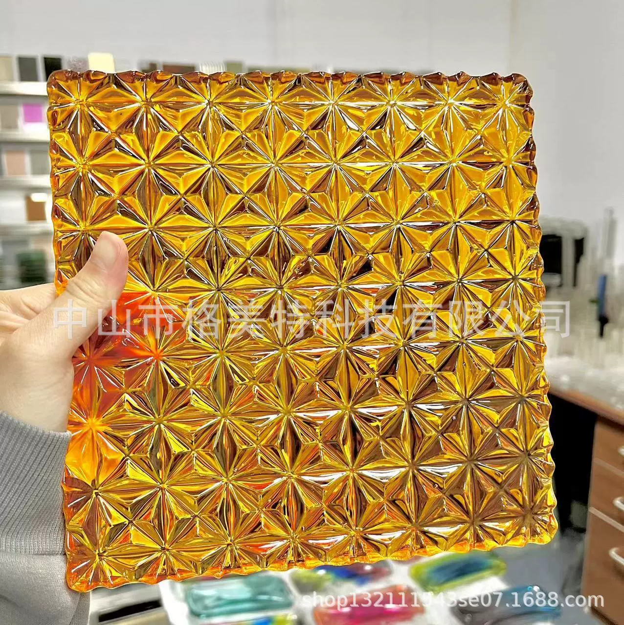 Цвет спрей квадратный экран Хрустальное стекло оранжевый сплошное стекло кирпич прозрачный крыльцо висит кусок оптом большой выгодно