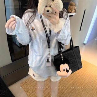 2025�ļ�С���OӋ��ײɫ�l�yT��������Ů���ɰٴ�l�y�������³�