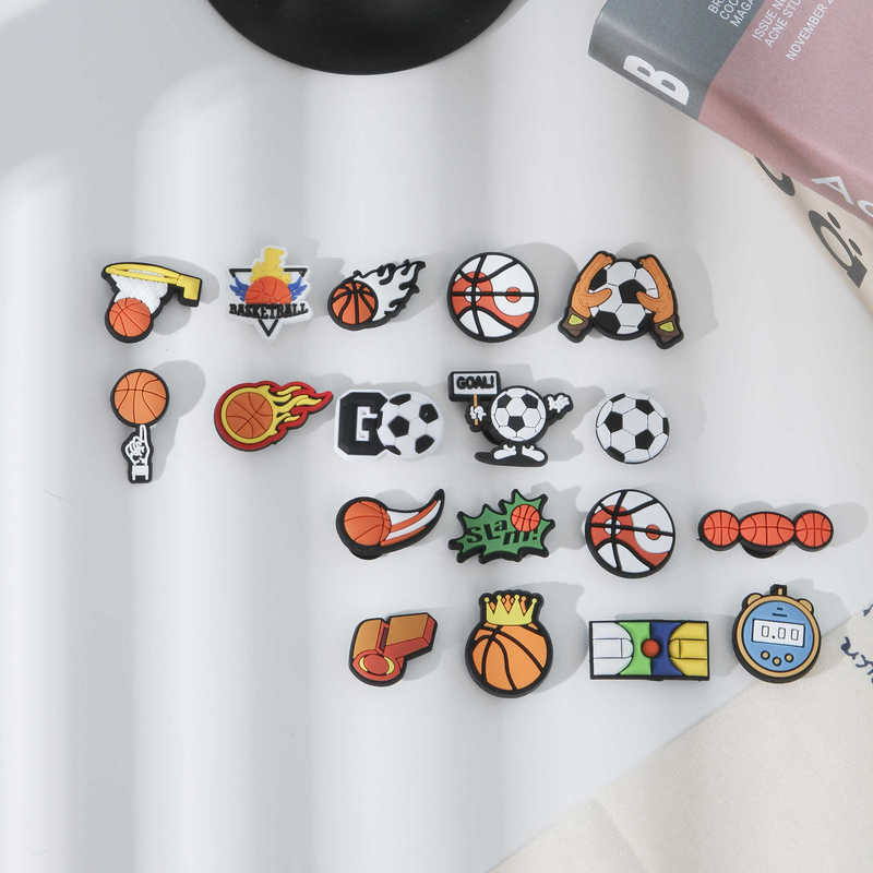 New Cute Cross-Border Pvc Wholesale Detachable Clogs Shoe Flower Accessories Cartoon DIY High-End Shoe Buckle