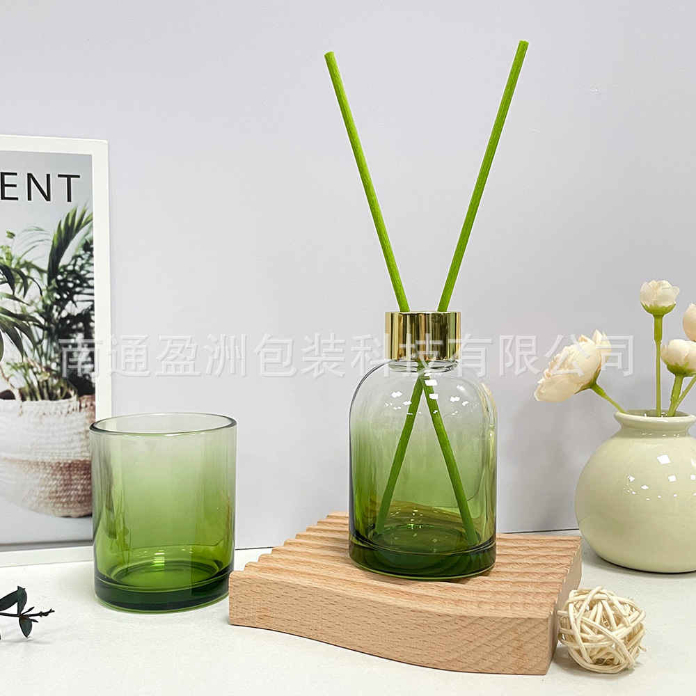 Nuevos productos al por mayor con múltiples especificaciones de la misma serie de botellas de vidrio aromáticas, tazas de velas, botellas volátiles sin caña de fuego, soporte de botellas de vidrio