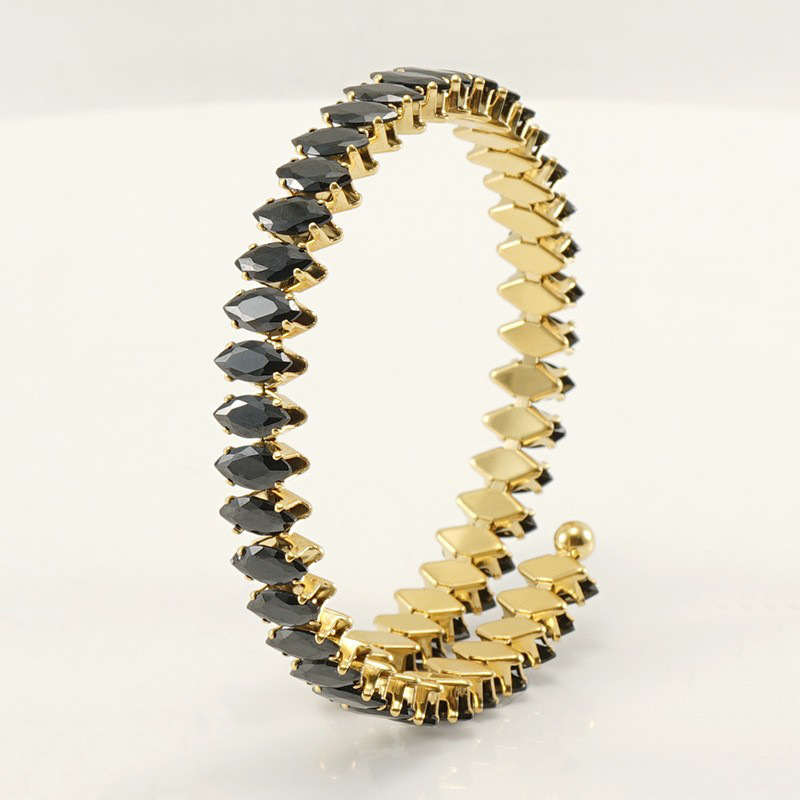 Geometric, Oval Pattern Stainless Steel Vintage Style Geometric Oval Plating Inlay Zircon Bracelets