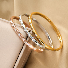 ��ͨ�w�䓡��W���羳���C����ɫŮ�W�t�����C���֭h�p�ݏS�����l