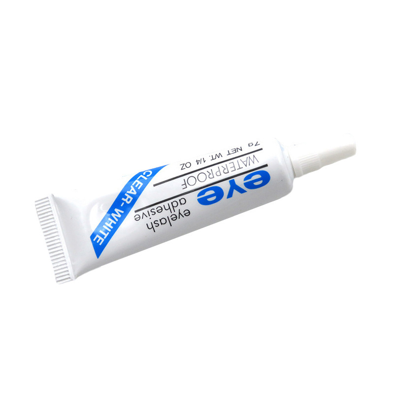 False Eyelash Glue and Tweezers Set Image 6