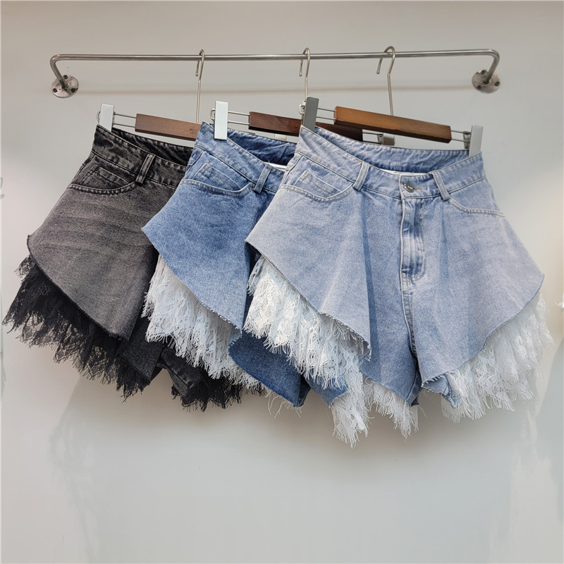 Pantalones Cortos de Mezclilla con Encaje de Denim y Poliéster de Cintura Baja