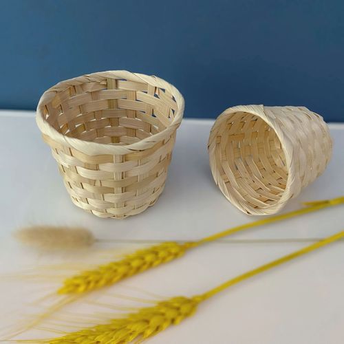 Woven Flower Basket Bamboo Weaving Basket Small Bamboo Basket Desk Miscellaneous Organizing Storage Basket Bamboo Wood Woven Basket Woven Basket Wholesale