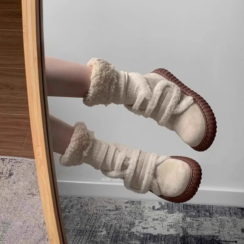 Magia coreana más vello y zapatos de algodón antideslizante grueso 2025 invierno y otoño nuevo calentamiento calentamiento de lana gruesa botas de nieve