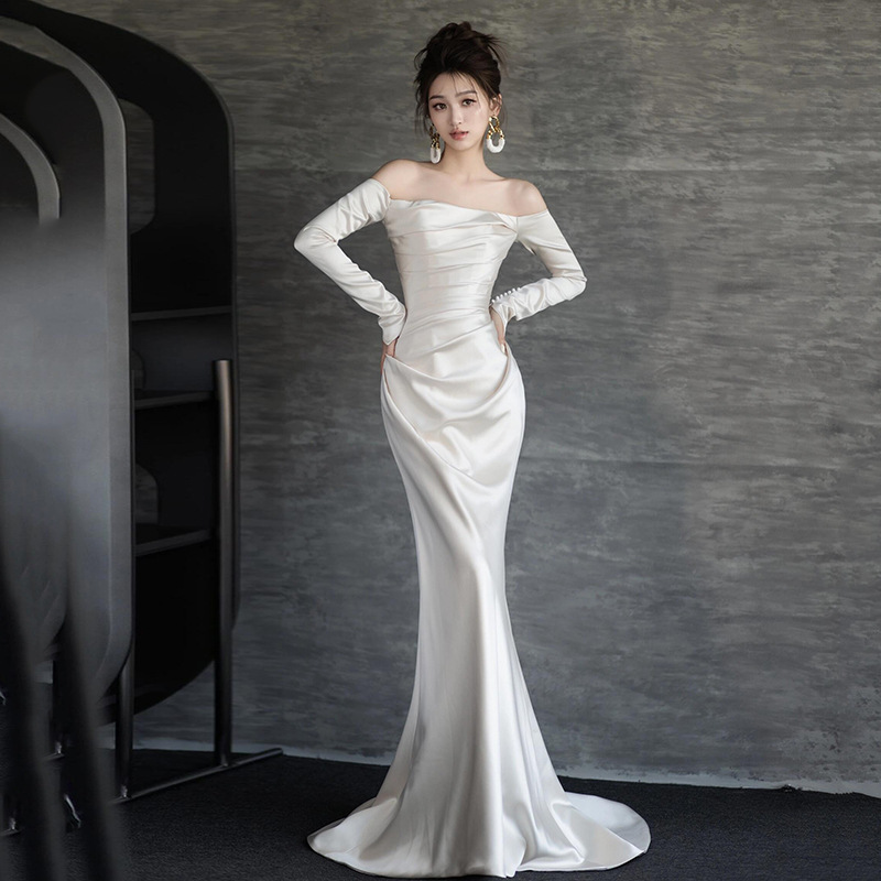 French-Style Light Wedding Dress 2026 New Model Bride Simple Satin Off-Shoulder Wedding Dress White Waist-Cinching Mermaid Evening Dress
