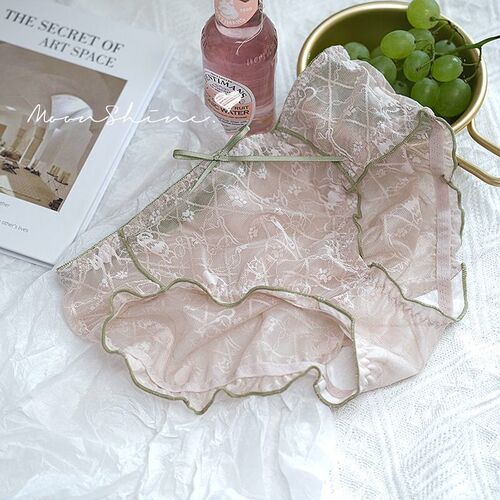 3 Lace Sexy Hollow Out Panties Women Summer Thin Waist Lift Hip Japanese Sweet Girl Ultra-Thin Triangle Pants 
