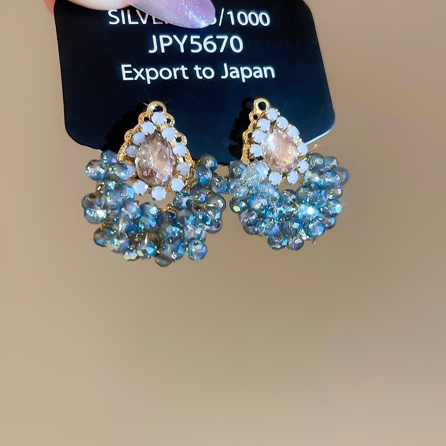 Aguja de plata con diamantes de cristal pendientes de bordilla estilo nacional pendientes de temperamento pequeño ligero lujo de alta calidad industria pesada exageración pendientes