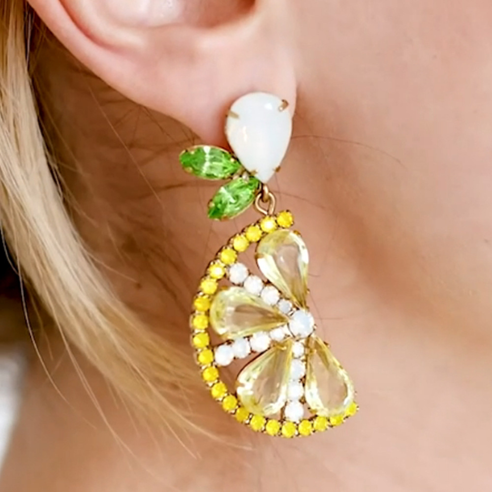 elegant cute fresh fashionable universal earrings