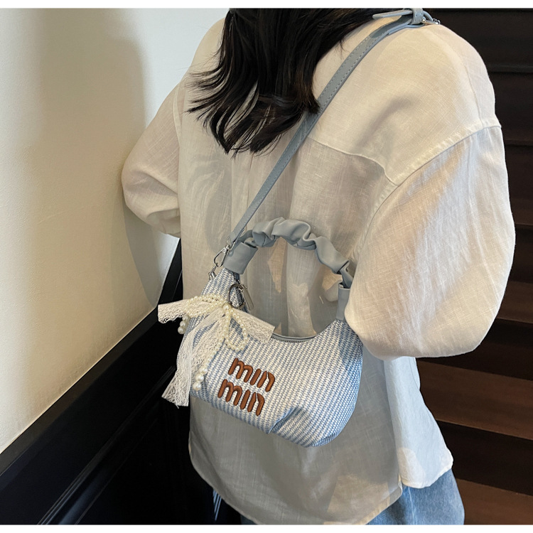 2025 Pleated handbag for Women's summer, a new niche design, trendy and fashionable, versatile woven single-shoulder crossbody bag undefined