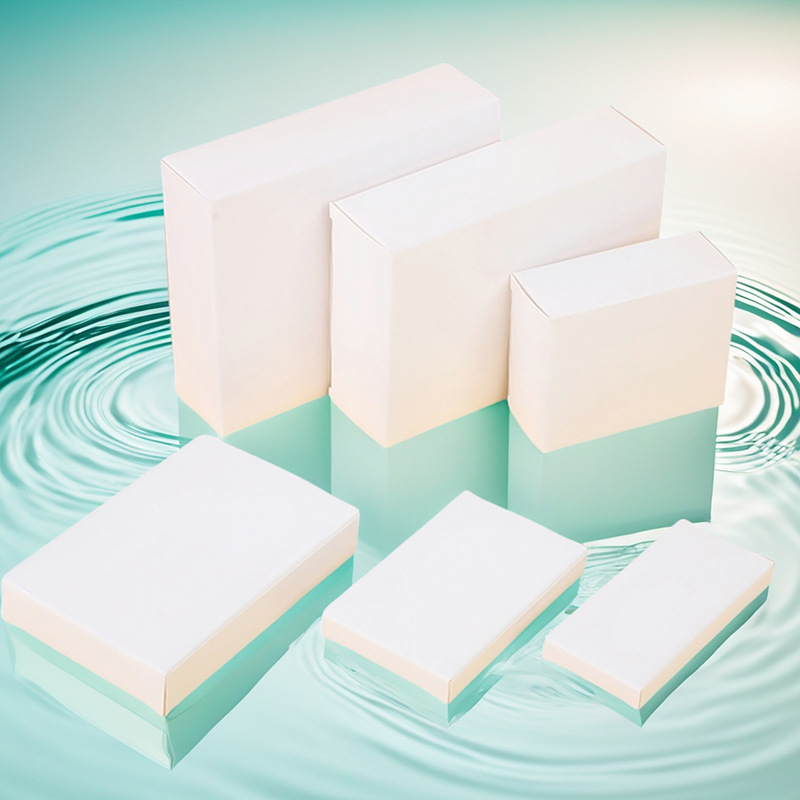 221-230mmの在庫があり、迅速に発送され、費用対効果が高く、厚みがあり、硬く、絶妙な印刷が施された白いボール紙箱の包装箱です。