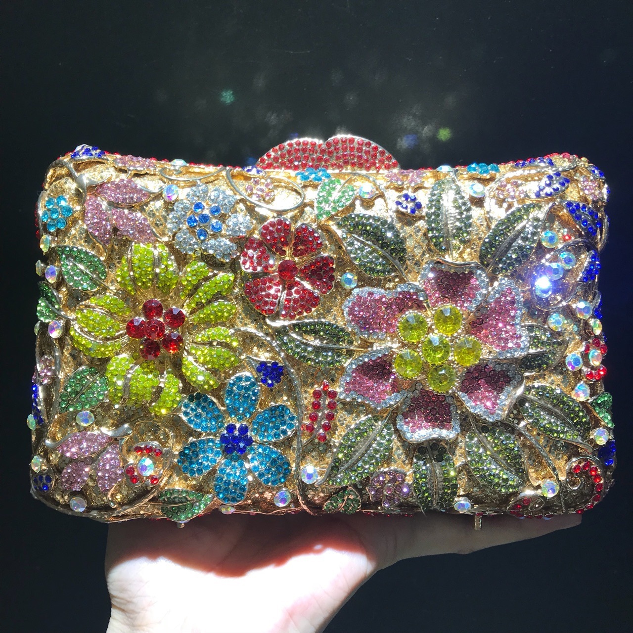 Nuevo paquete de cena de diamantes de flores, bolsas de mano de diamantes para celebridades europeas y estadounidenses, bolsas de vestido de oro, embrague de diamantes