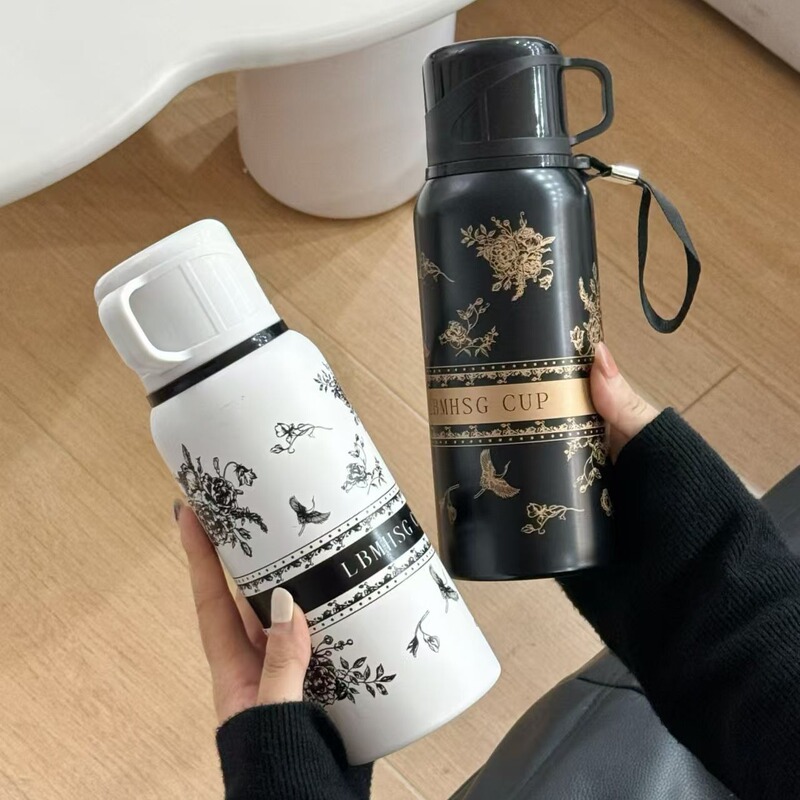 New white gardenia thermos cup high color value with tea drain coffee cup outdoor travel large capacity accompanying water cup New white gardenia thermos cup high color value with tea drain coffee cup outdoor travel large capacity accompanying water cup