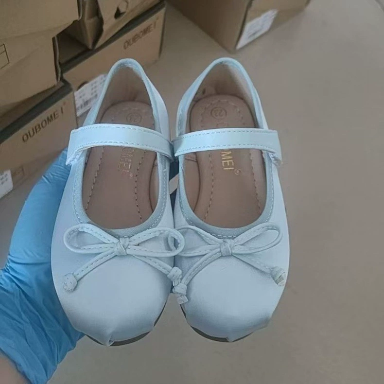 Детская обувь принцессы Корейская версия для девочек Элегантные легкие туфли